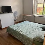 Charming House In Sclessin, With Terrace Σπίτι διακοπών Λιέγη